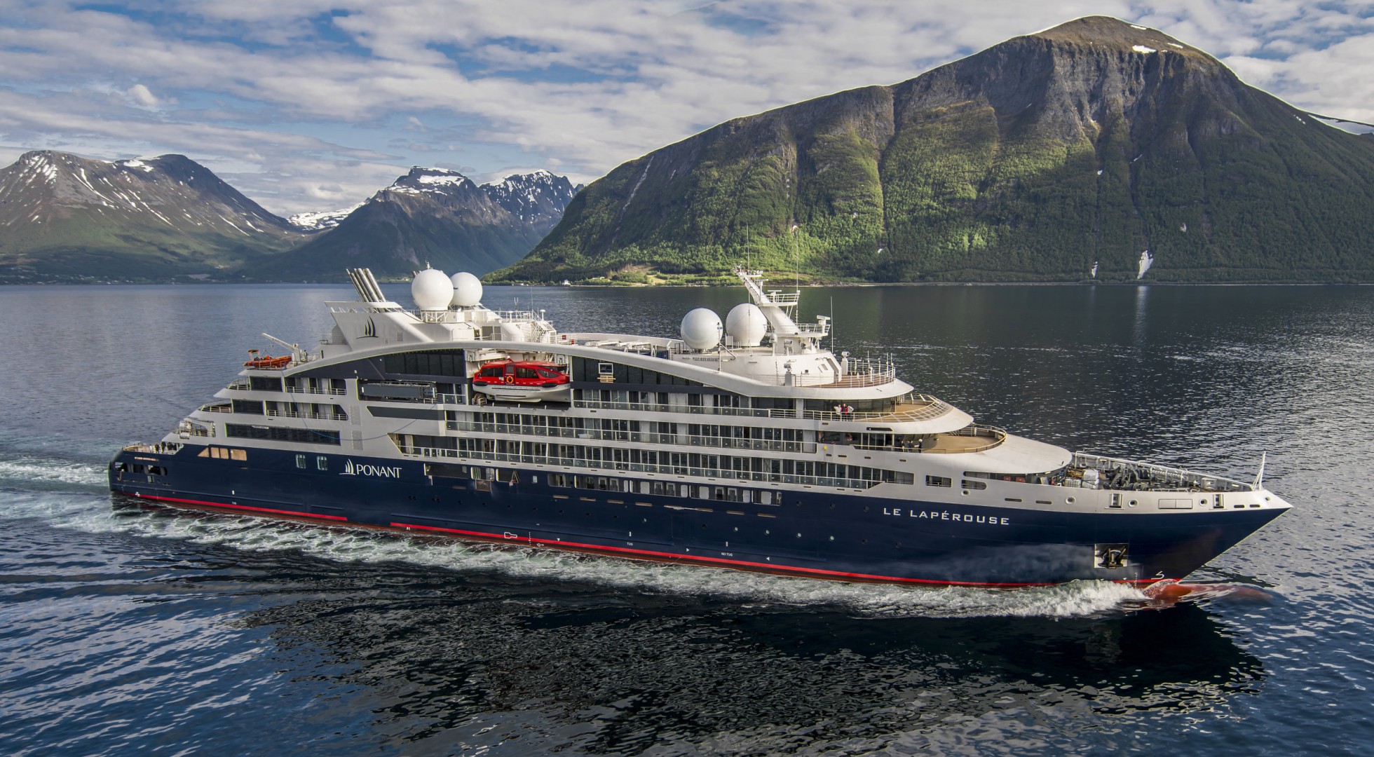 Ponant ship