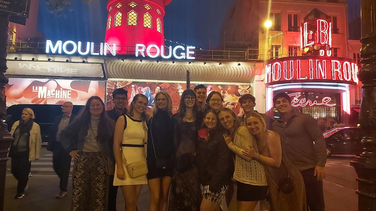 EEU525-group-MoulinRouge