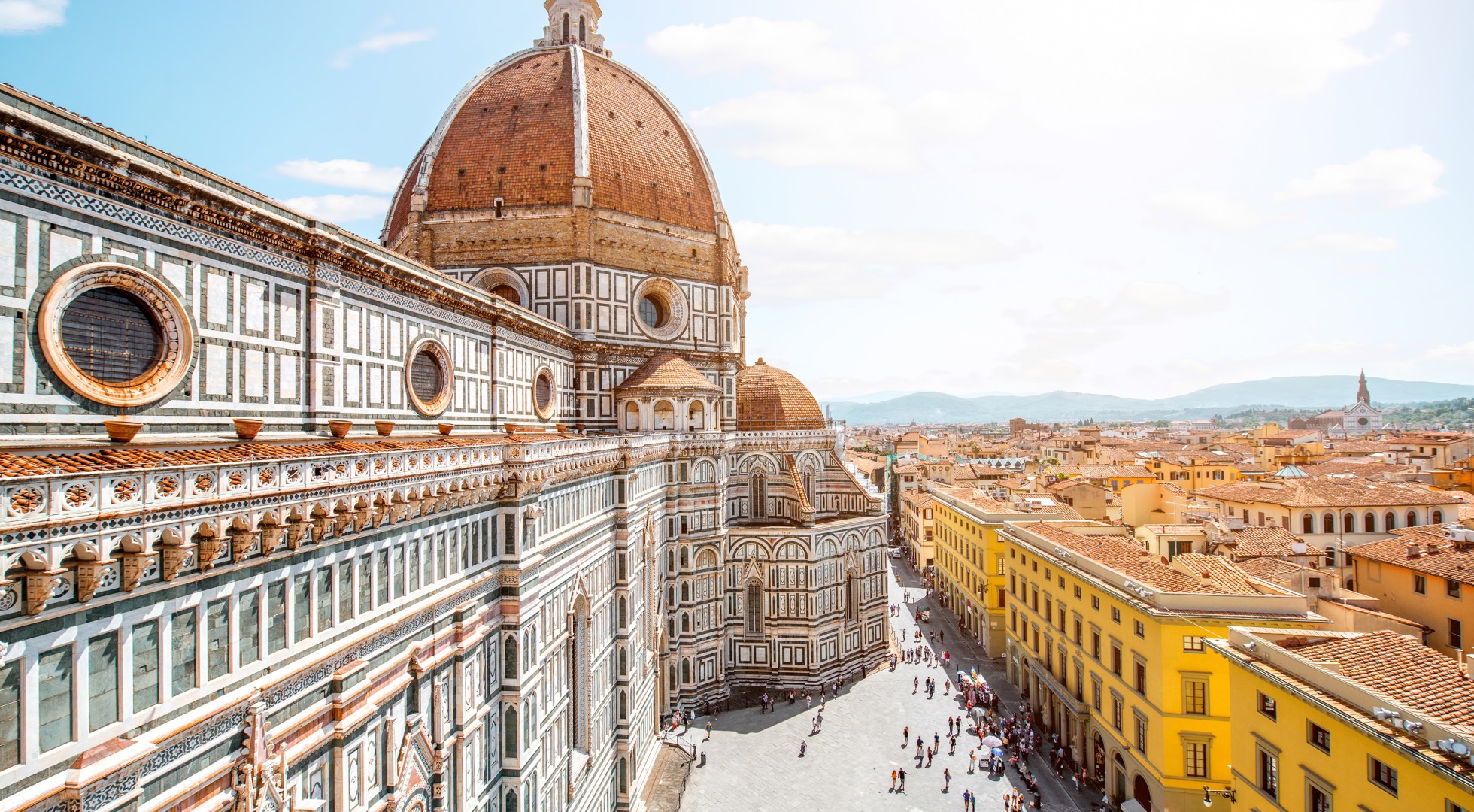 Top,Cityscape,View,On,The,Dome,Of,Santa,Maria,Del