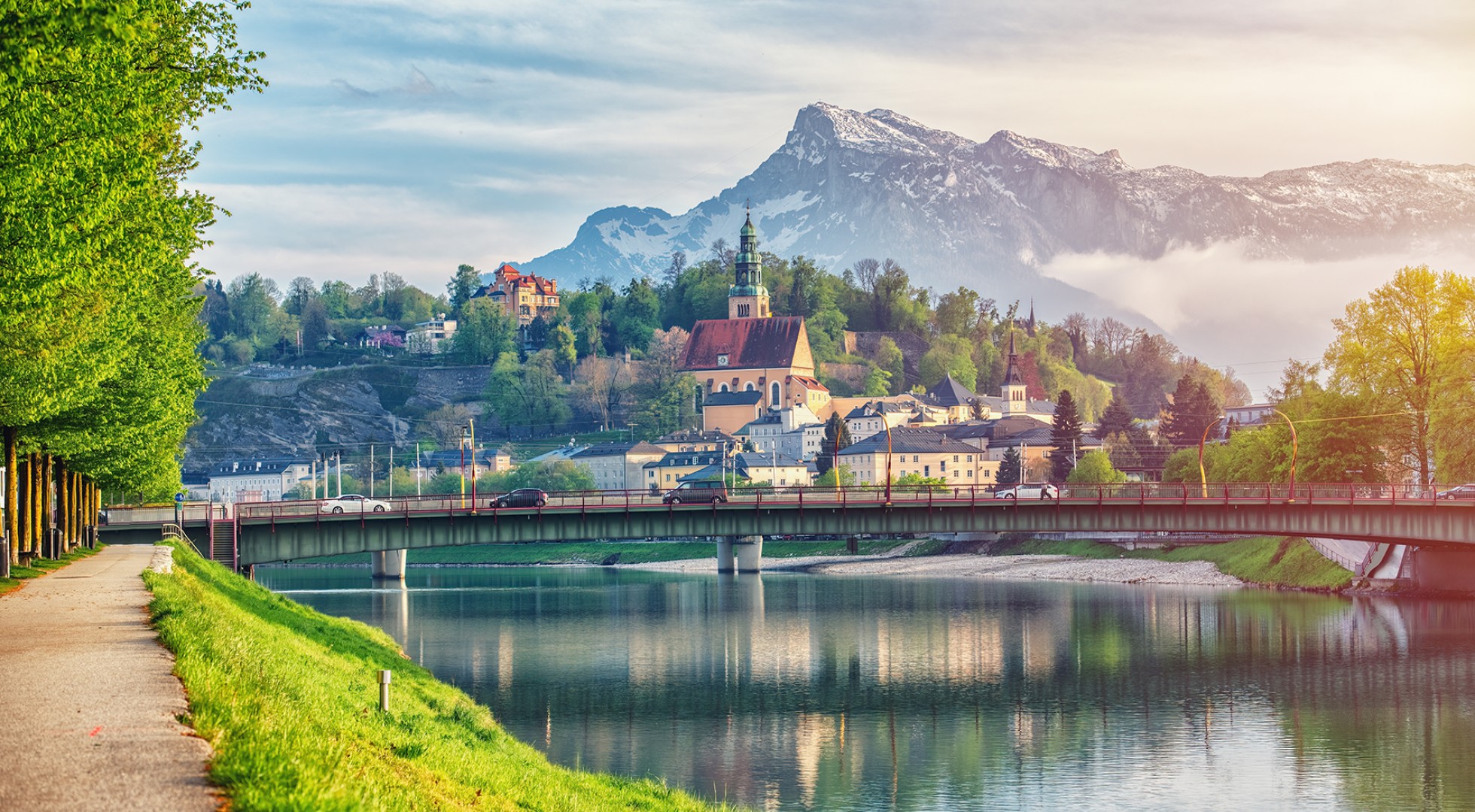 Salzburg,Sunset,Light,And,Reflection,Of,The,City,In,Warm