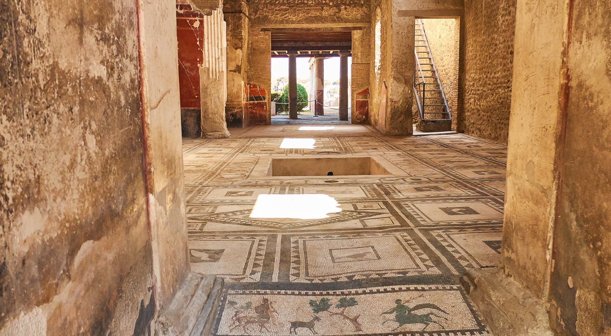 Mosaics,At,Entrance,Of,Archaeological,Remains,Of,Domus,Di,Paquio
