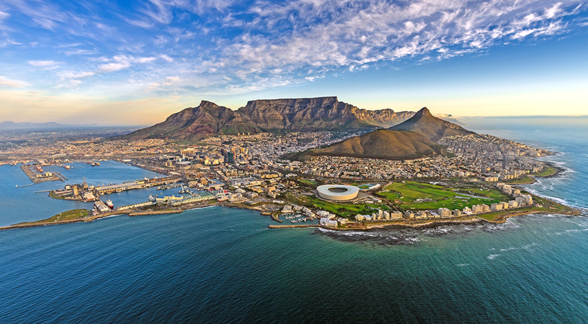 SouthAfrica_TableMountain_PERM-Shutterstock-Inc