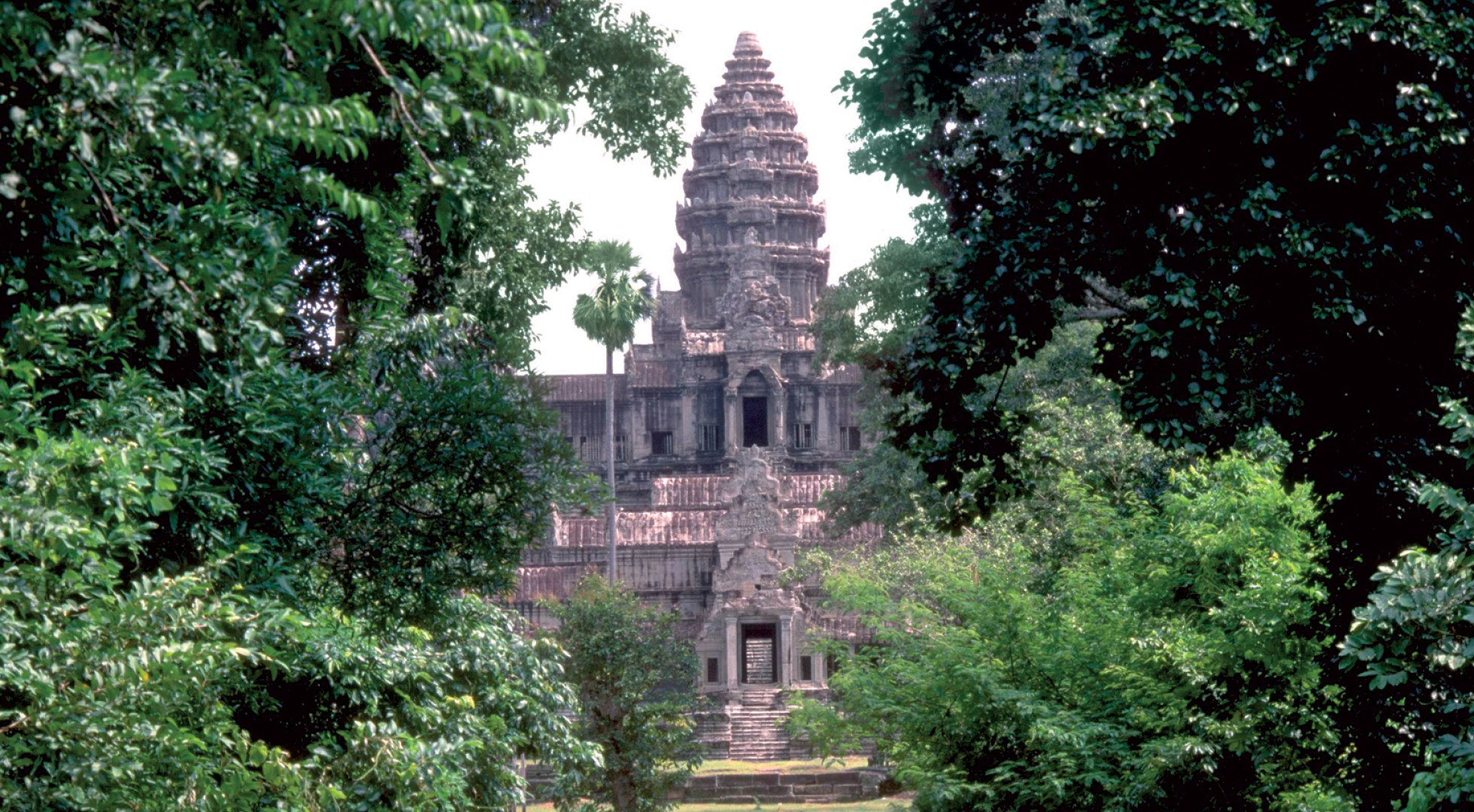 Vietnam_AngkorWat