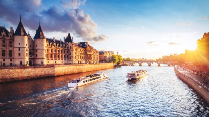SeineRiverParis