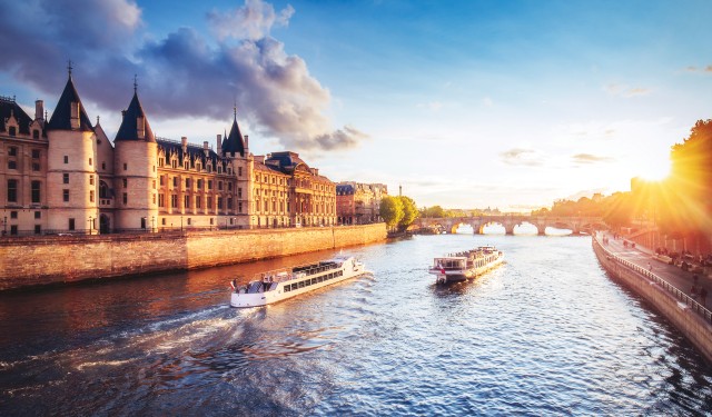 SeineRiverParis